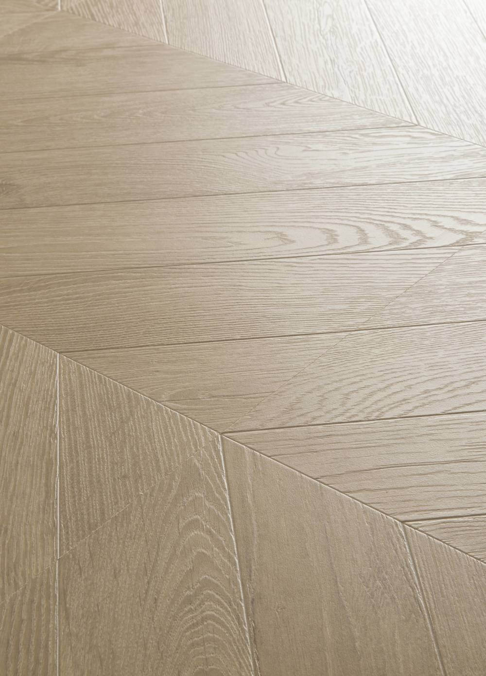 Quickstep Impressive Patterns Eik Visgraat Taupe IPA4164 Laminaat